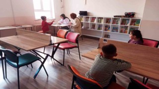 Hisarcıkta 1. sınıf öğrencilerine işitme tarama testi