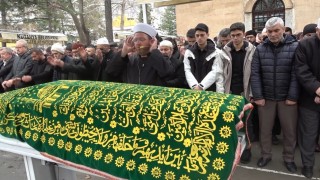 Hollandada cansız bedenine ulaşılan imam Fatih Eryılmaz, memleketi Kütahyada toprağa verildi