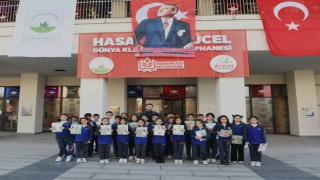 İlkokul öğrencilerinin ilk kütüphane deneyimi