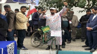 İran'da ABD büyükelçiliğinin işgalinin yıldönümü kutlandı