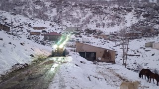 İş makinelerinin beyaz esaret mesaisi başladı
