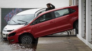 İspanyada şiddetli yağış ve sel Gironayı vurdu