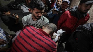 İsrail gece boyu Gazzeyi vurdu: 47 ölü