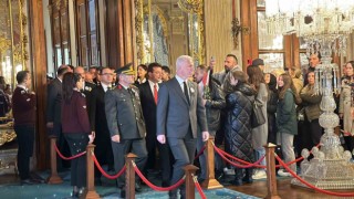 İstanbul Valisi Gül, Dolmabahçe Sarayını ziyaret etti