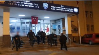 İşyerini kurşunlayanlar önce kameraya sonra polise yakalandı
