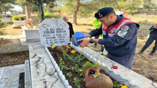 Jandarma Çinedeki şehit ailesini unutmadı