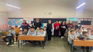 Jandarma öğretmenlerin Öğretmenler Gününü kutlandı