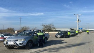 Jandarmadan emniyet kemeri denetimi