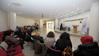 Kadın yazarlar ile kadın kitapseverler Osmangazide buluşuyor