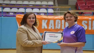 ‘Kadına Şiddete Sıfır Tolerans voleybol turnuvası sona erdi