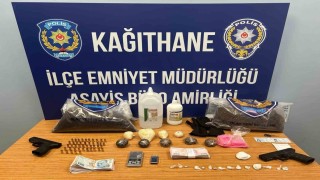 Kağıthanede uyuşturucu satıcılarına operasyon: 5 şüpheli yakalandı
