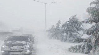 Kahramanmaraş-Göksun yolu kar nedeniyle kapandı