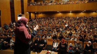 Kahramanmaraş'ta "Parçalanmış Ailelerde Ebeveyn Olmak" Söyleşisine Yoğun İlgi