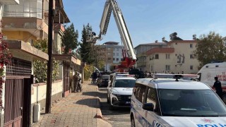 Kahramanmaraşta rehin alınan aileyi özel harekat polisi kurtardı