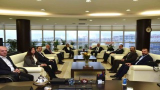 Kamu-üniversite-sanayi iş birliği çağrısı