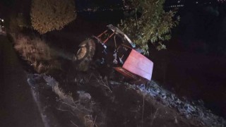 Kamyonla çarpışan traktörün sürücüsü yaralandı