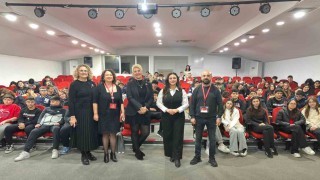 Kariyer Merkezi, öğrencilerle buluştu