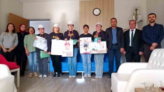 Karpuzluda dereceye giren lise öğrencileri ödüllendirildi