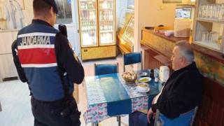 Karpuzluda jandarma ekiplerinden sıcak nokta şok uygulaması