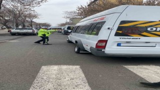 Karsta okul servisleri trafik denetlendi