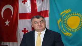 Kassanovdan iktidar partisine tebrik mesajı