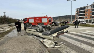 Kastamonuda Fiat-Tofaş araç takla attı: 2 yaralı
