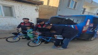 Kayıp çocukları jandarma buldu