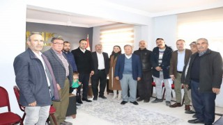 Kaymakam Kahveci siyasi partileri ziyaret etti
