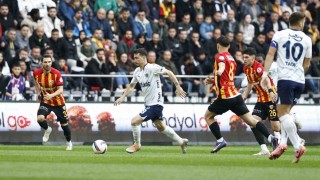 Kayserispor-Fenerbahçe maçını 16 bin 71 kişi izledi