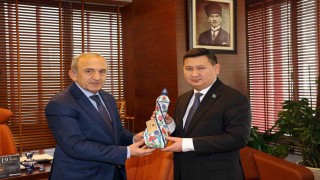 Kazakistan heyetinden Manisa TSOya ziyaret