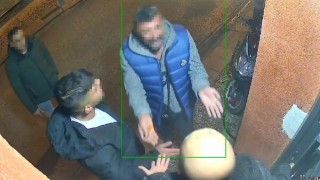 Kiliseye zorla girmeye çalışan alkollü şahıslara 1 yıl 8er ay hapis cezası verildi
