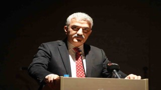 Kırıkkale Valisi Makas: Öğretmenler toplumun geleceğini inşa ediyor