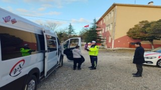 Kırklarelinde okul servisleri denetlendi