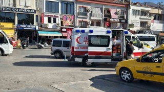 Kızlara neden bakıyorsun diyerek bıçakladı: 1 yaralı