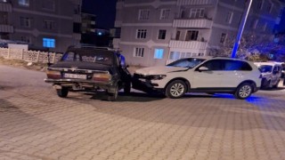 Konyada 2 araç çarpıştı: 1 yaralı