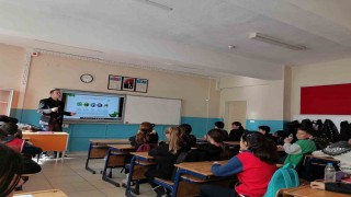 Kütahya DKMPden öğrencilere biyolojik çeşitlilik, biyokaçakçılık ve yaban hayatı eğitimi