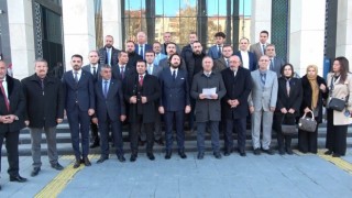 Kütahyada AK Parti ve MHPli Belediye Meclis üyelerinden Eyüp Kahveciye tepki