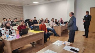 Kütahyada Harezmi Eğitim Modeli öğretmen eğitimleri