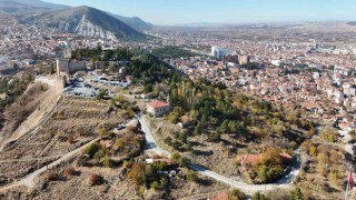 Kütahyada Tarihi ve Doğayı Buluşturan Hisar Yürüyüş Yolunun ikinci etabı açıldı