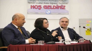 Kütahyada Türkiye Yüzyılı Vizyonunda Meslek Seçimi ve Kariyer Planlaması paneli
