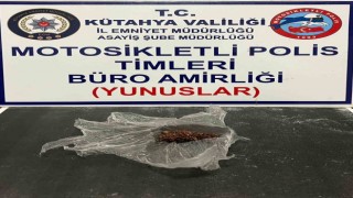 Kütahyada Yunus Timleri şahsın üzerinde bonzai ele geçirdi