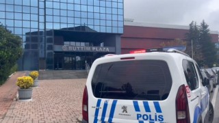 Kuyumcuda silahlı saldırı