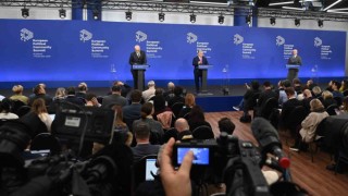 Macaristan Başbakanı Orban: ABDnin bizi korumasını bekleyemeyiz”