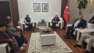 Malavi Meclis Başkanı Hara, Bartında