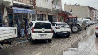 Malazgirtteki lastikçilerde yoğun mesai
