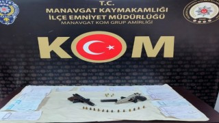 Manavgatta tefeci operasyonuna 6 gözaltı