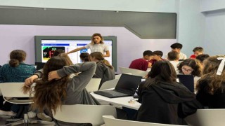 Mercan İklim ve Çevre Bilim Merkezi, bilim meraklılarını ağırladı