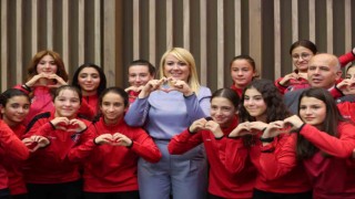 Merkezefendi Belediyesinden amatör spor kulüplerine 2 milyonluk can suyu