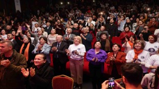 Merkezefendili kadınların performansı ayakta alkışlandı