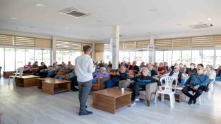 Mersinde Emekli Evi üyeleri Alzheimer konusunda bilgilendirildi